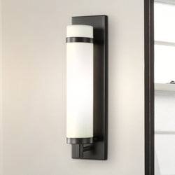 Urban Ambiance - Wall Sconce - UHP4635 Mid Century Modern Indoor Wall Sconce, 18''H x 4"W x 5''D, Matte Black Finish, Busselton Collection -