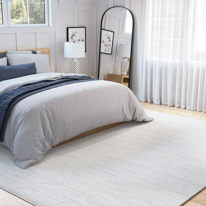 UER0140 Luxury Flat-Weave Natural Medium-Pile Rug