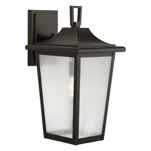 Urban Ambiance - Wall Sconce - UHP1456 Traditional Outdoor Wall Sconce, 18 - 7/8''H x 11 - 3/4