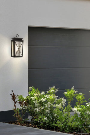 Urban Ambiance - Wall Sconce - UHP1551 Tudor Outdoor Wall Sconce, 21 - 1/2''H x 6 - 3/4