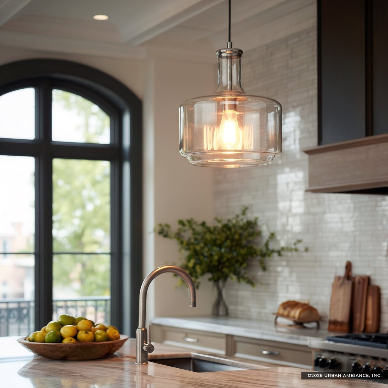 ジャンク）Unico フロアライト　WAYNE UHP3720 Luxe Industrial Pendant Light, 14