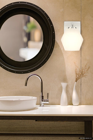Urban Ambiance - Bath Light - UHP4510 Mid Century Modern Indoor Bath Light, 8''H x 7