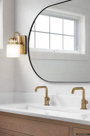 Urban Ambiance - Bath Light - UHP4541 Transitional Indoor Bath Light, 9''H x 7