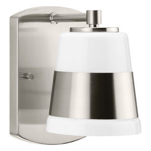 Urban Ambiance - Bath Light - UHP4640 Modern Indoor Bath Light, 7 - 7/8''H x 6 - 3/4