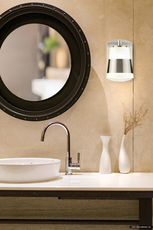 Urban Ambiance - Bath Light - UHP4640 Modern Indoor Bath Light, 7 - 7/8''H x 6 - 3/4