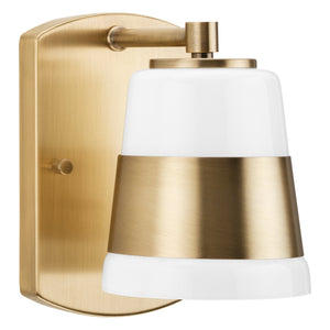 Urban Ambiance - Bath Light - UHP4641 Modern Indoor Bath Light, 7 - 7/8''H x 6 - 3/4
