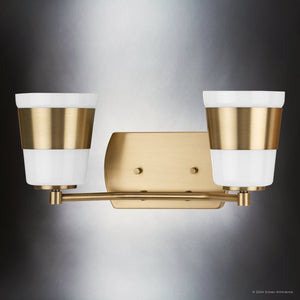 Urban Ambiance - Bath Light - UHP4644 Modern Indoor Bath Light, 7''H x 6 - 3/4