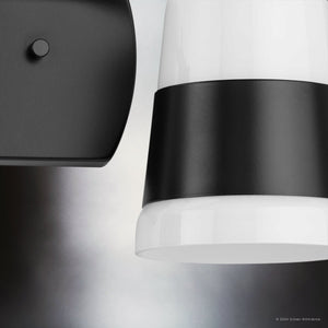 Urban Ambiance - Bath Light - UHP4645 Modern Indoor Bath Light, 7''H x 6 - 3/4