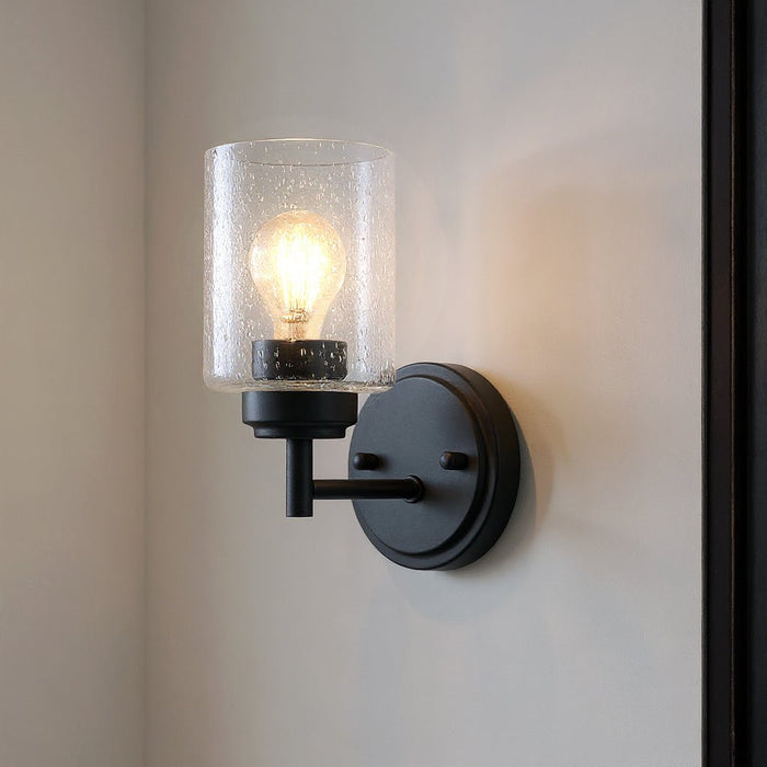 UKC20233 New Traditional Indoor Bath Light, 9.25''H x 4.75''W x 6.5''Dep, Black Finish, Ravencourt Collection