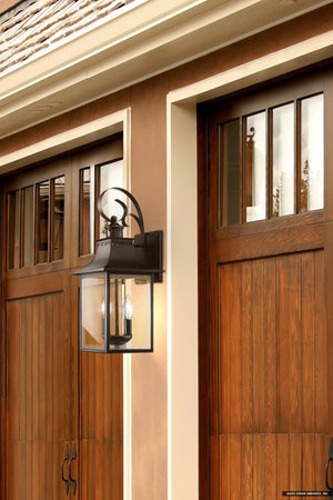 Urban Ambiance - Wall Sconce - UQL1753 English Country Outdoor Wall Sconce, 19.00''H x 8.00''W x 8.75''D, Mystic Black Finish, Viersen Collection - 