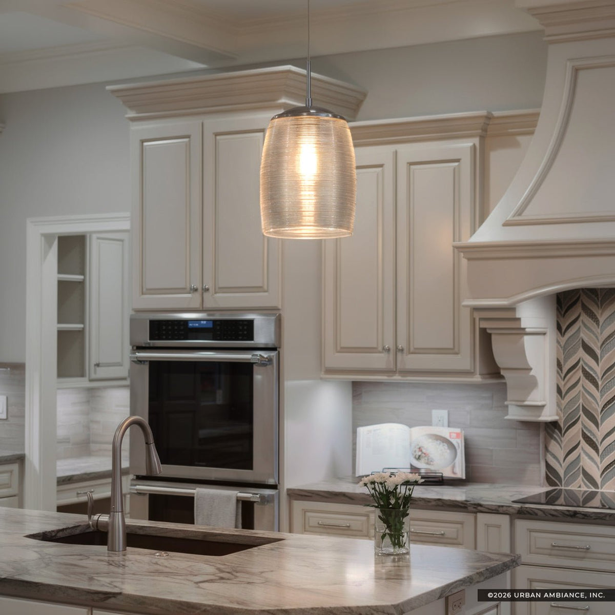 UQL2644 Contemporary Pendant Light, 16.5