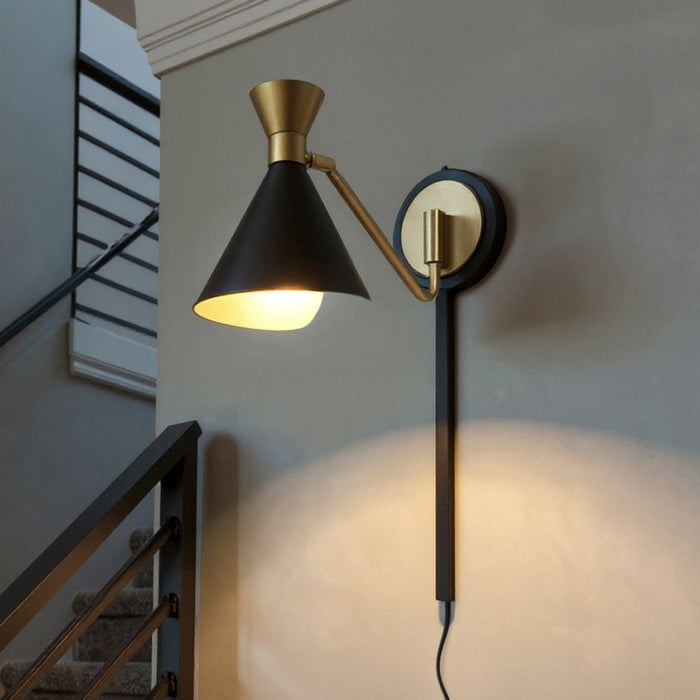 UQL5963 Luxe Industrial Indoor Wall Sconce, 8.00''H x 6.50''W x 16.00''Dep, Matte Black Finish, Eastvale Collection