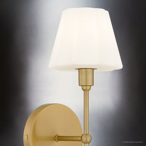 Urban Ambiance - Wall Sconce - UQL6840 Classic Indoor Wall Sconce, 15.75''H x 5.25''W x 6.5''Dep, Brushed Gold Finish, Quenton Collection - 