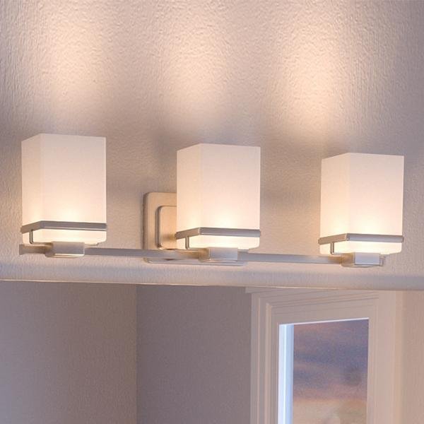 UHP2602 Transitional Bathroom Vanity Light, x