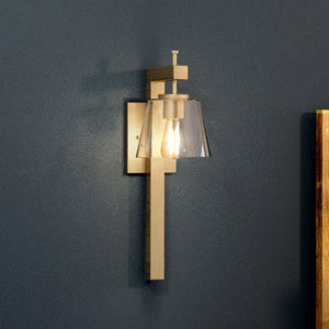 A luxury UHP4390 Traditional Wall Sconce 24.5''H x 7.5''W with an Olde Brass Finish, Atlanta Collection, by Urban Ambiance