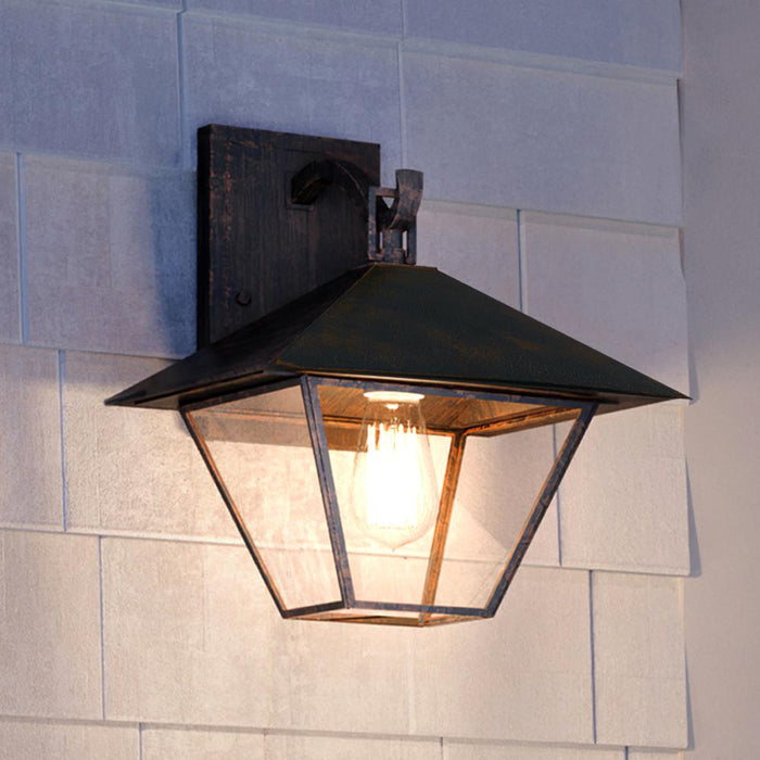 UQL1653 Coastal Outdoor Wall Sconce 13.25''H x 10.5''W, Bygone Bronze Finish, Seaford Collection